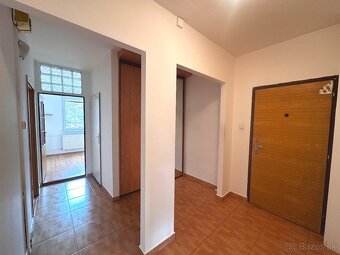 PREDAJ 3 izbový s balkónom, Šafárikova ulica - 8