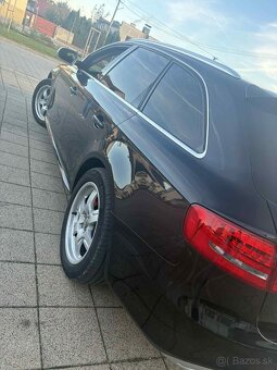 Audi A4 B8 2.0Tdi M6 QUATTRO - 8
