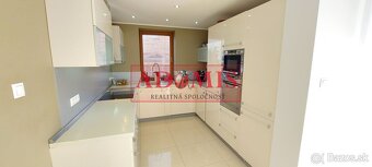 ADOMIS – Predaj 4izbový, tehlový rodinný dom, Vinna ulica, K - 8