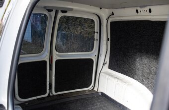 Volkswagen Caddy 1.9 TDI – 2-miestny VW - 8