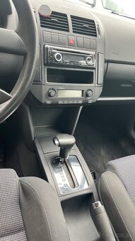Predam VW POLO 9n 1.4 automat - 8