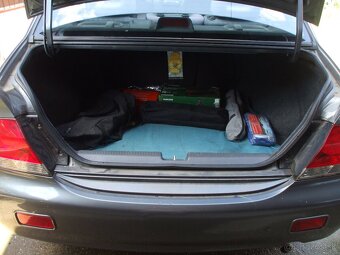 Predam Mitsubishi Lancer - 8