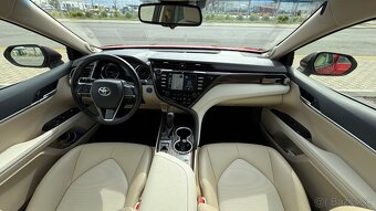 Predám Toyota Camry Hybrid r.v 2020 Executive VIP - 8
