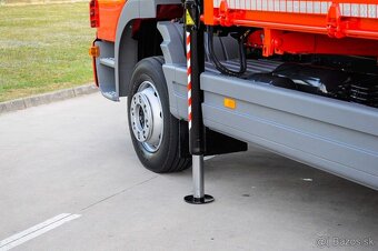 MERCEDES ATEGO 12T TROJSTRANNÝ SKLÁPAČ + HYDRAULICKÁ RUKA - 8
