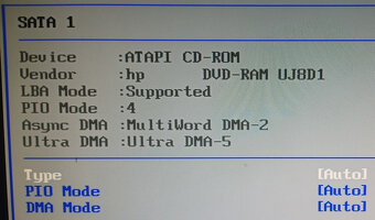 Drobné počítačové komponenty. - 8