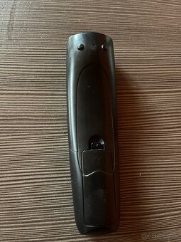 📺 Panasonic 42" Full HD LCD TV – TX-L42S20E - 8