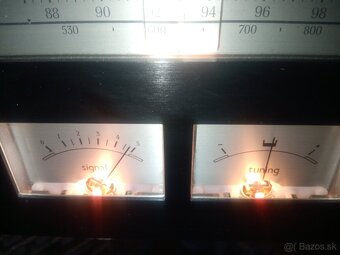 2000T stereo tuner - 8