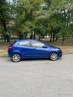 Mazda 2 - 8