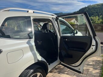 Subaru Forester 2018, 2.0, 6st Automat 4x4 - 8