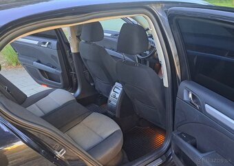 Škoda Superb 1.6TDI 2012 - 8
