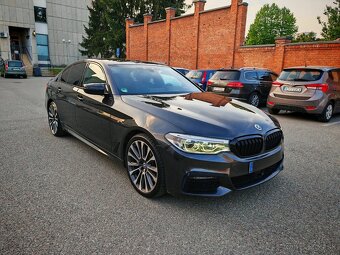 BMW 540i M paket RWD - 8