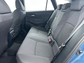 Volkswagen Golf LIVE LED TOP NOVÉ AUTO - 8