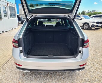 ŠKODA SUPERB COMBI 2.0 TDI SPORTLINE 4X4 DSG - 8