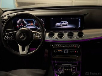 Mercedes-Benz E - 8
