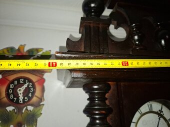 Predám funkčné polbicie nástenné hodiny Altdeutsche 1890 Výš - 8