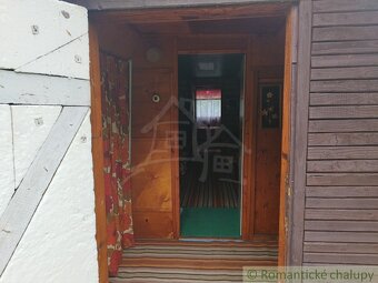 Dvojpodlažná chatka v tichej chatovej oblasti nad obcou Mo - 8
