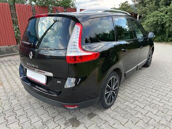 Renault Mégane Scénic 1,5 Dci 7 miest - 8