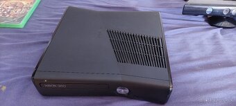 Xbox 360 + Kinect + hry - 8