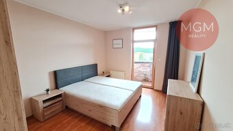 2 izbový byt s priestraným balkónom a parkovacím státim - 8