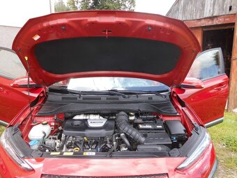 Predám Hyundai Kona 1.6 T-GDi Style 4WD A/T, r.v. 2/2019 - 8