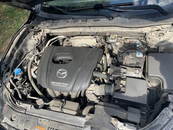 Predám Mazda 3 Skyactiv 1,5 i, 74 kW , 2014 - 8