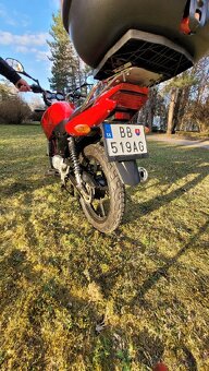 YAMAHA YBR 125 - 8