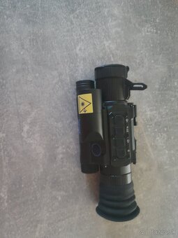 Pard NV008S-LRF - 8