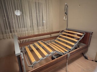 Polohovacia postel - 8