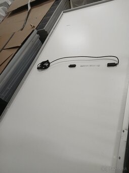 Predáj solárnych panelov cca 200 ks JinKO 545W 40.80V - 8