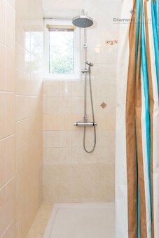 NA PREDAJ INVESTIČNÝ POZEMOK S RODINNÝM DOMOM | 2864m2 POZE - 8