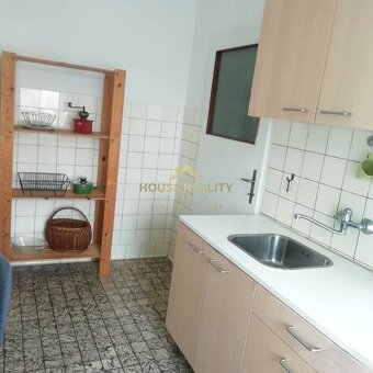 Predaj 2 izbový byt CENTRUM, Jakubovo nám., Bratislava I. St - 8