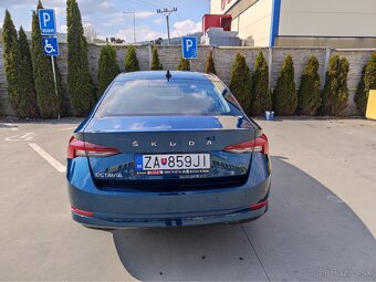 Škoda Octavia IV liftback - 8