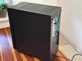 i7-14700K, RX 7800XT 16GB, DDR5 32GB, 1TB SSD + 500GB HDD - 8