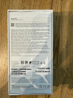 IPHONE 16 PRO - 8
