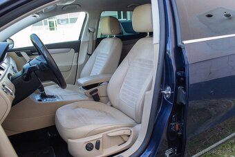 Volkswagen Passat B7 Variant 2.0 TDI DSG - 8