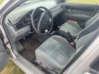 Chevrolet Lacetti 1.4 70kw - 8