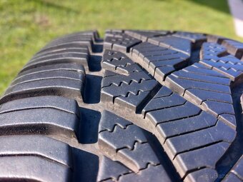 205/55 r16 celoročne pneumatiky - 8