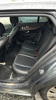 Mercedes-Benz E250 - 8