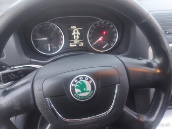 Škoda octavia 1.6 tdi - 8