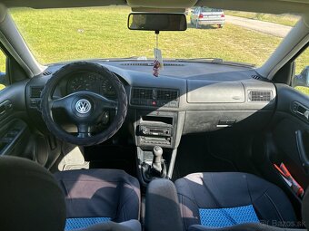 VW Golf 4 - 8