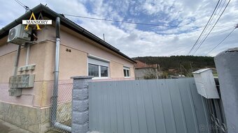 Na predaj 3 izbový rodinný dom na pozemku 2 138 m2 za 65 ti - 8