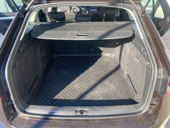 Škoda Superb combi 3 2.0tdi 110kw - 8