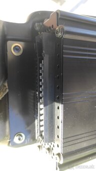 Subwoofer BOSE so zosilovačom Audi A6 - 8