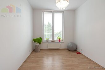 Výnimočný 3-izbový apartmán s balkónom, 71 m², Bajkalská uli - 8