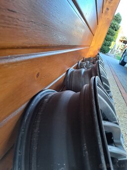 Plechové disky 5x100 R15 + puklice Sparco.. - 8