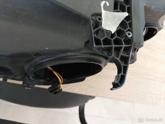 Škoda Octavia 3 pr. predné svetlo - 8