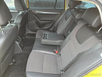 Škoda octavia 3 combi 1.5 tsi G-Tec - 8