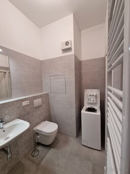 1 izbový byt s parkovaním Kamence - 8