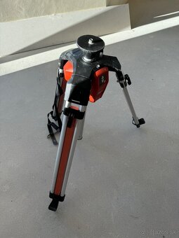 Hilti rotačný laser - 8
