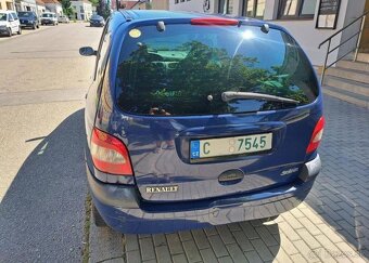 Renault Scénic 1,9 dCi Automat nafta automat 75 kw - 8